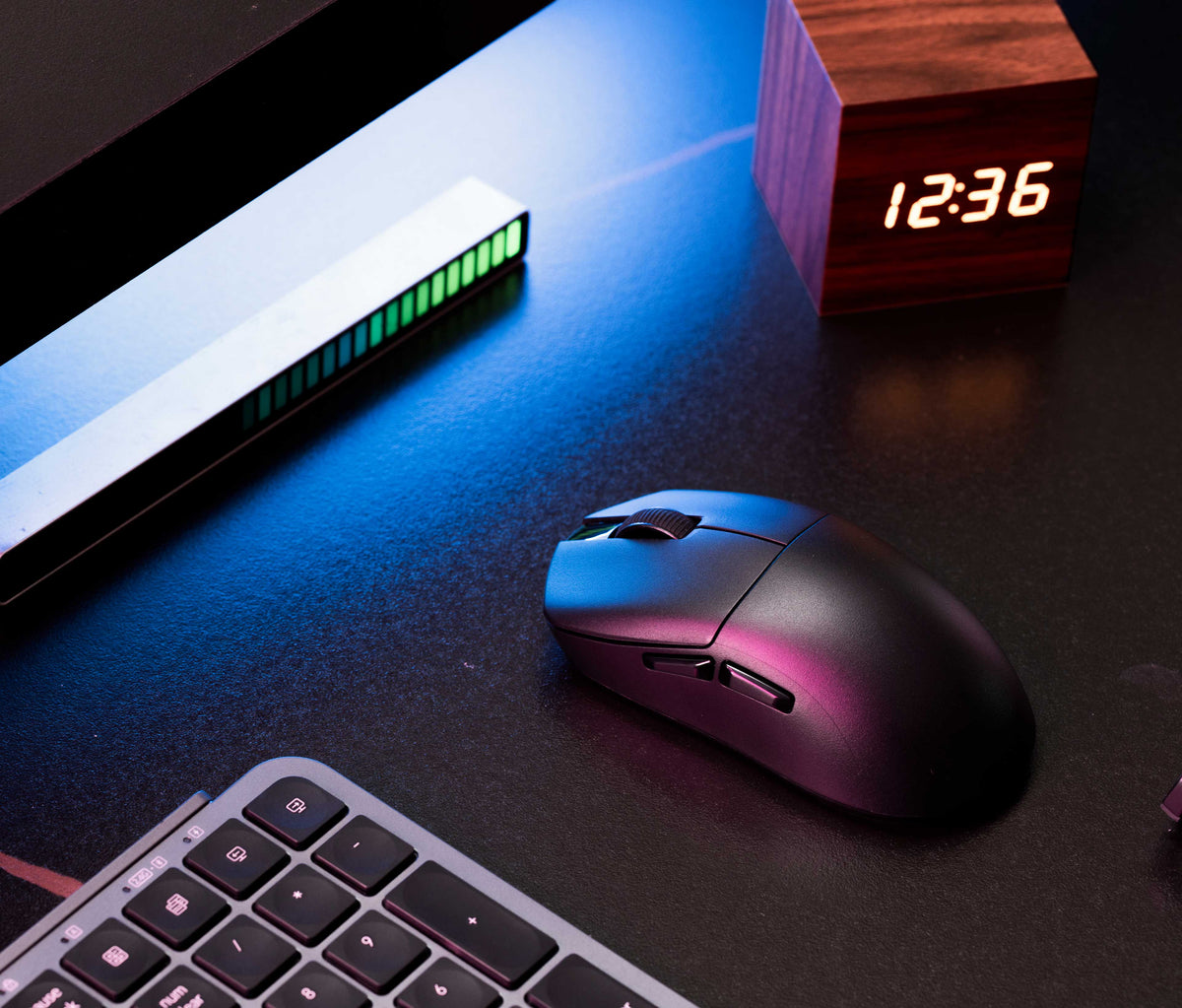 Keychron M3 MIni Wireless Optical Mouse Lemokey G1 wireless mouse with a 8KHz polling rate